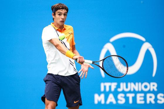 他在相持中 他在相持中